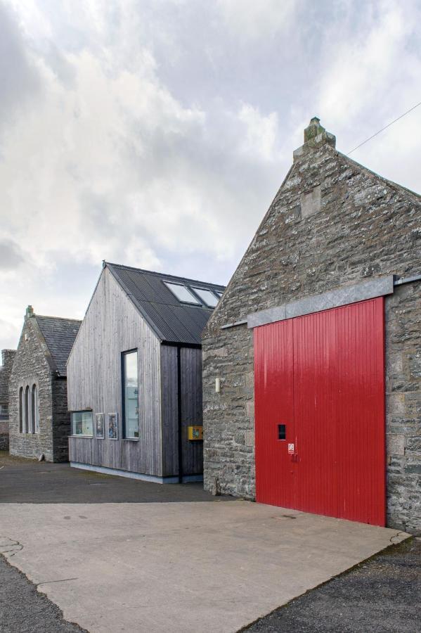 The School House Hotel Lybster Exterior photo